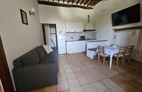 Castel d'Arno Villa | CORTIJO CON PISCINA PANORÁMICA EN PERUGIA/ASSISI PARA 22 CON MAX 31 COSTO ADICIO