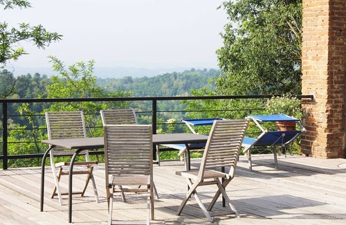 Portacomaro Casa | Cascina vegetación histórico de Monferrato.