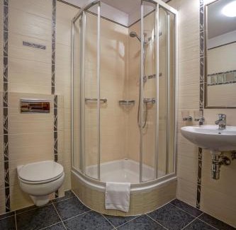 Lagiewniki Hotel | Farmona Hotel Business & SPA