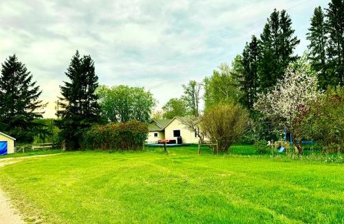 Division No. 11 Casa | Farmstay in Edmonton