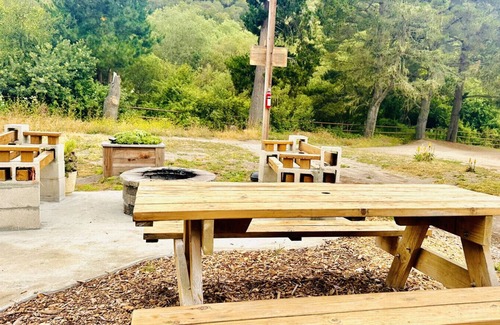 Lompoc Casa | Farmstay in Vintage Remodeled Camper
