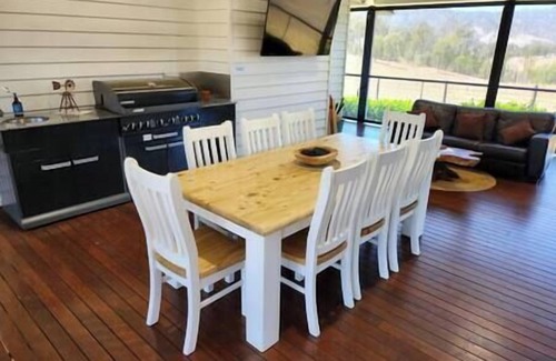 Cainbable Otro | Farmstay, Scenic Rim Region - For your Family and friends.