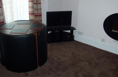 Tenby Casa | Farnham Hotel