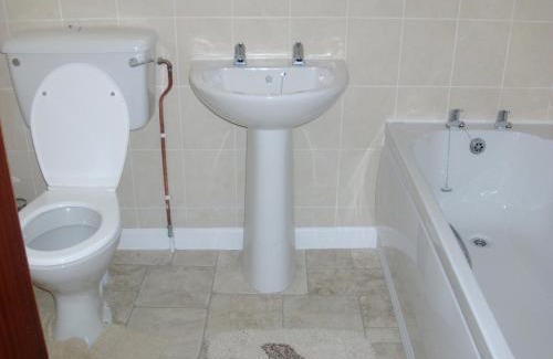Tenby Casa | Farnham Hotel