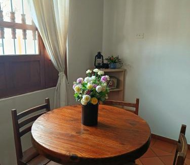 Villa de Leyva Apartamento | Faros de la Villa, con cocina, WiFi y parqueadero a 4 cuadras de la plaza