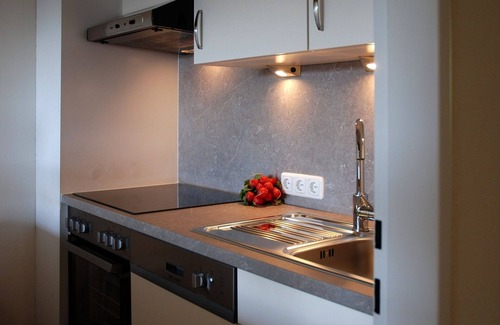 Sankt Urban Apartamento | Fascinante! Montañas, lago para bañarse, deportes de invierno, senderismo, ciclismo. Piscina i. Casa.