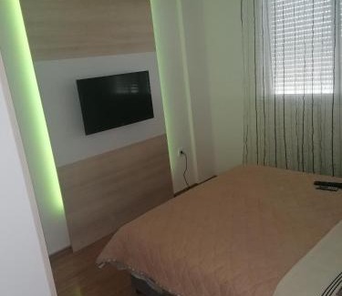 Paracin Apartamento | Fast Sleep & Go 3