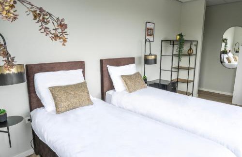 Raamsdonksveer Apartamento | Fast Wifi, En Suite Bathroom - Maison Lux
