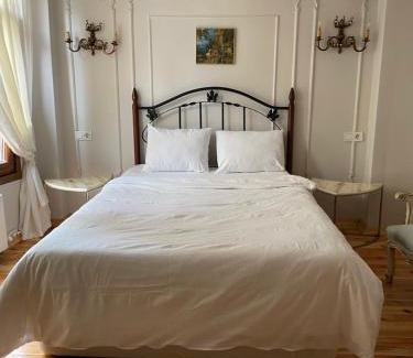 Balat Apartamento | Fatih Balatta Pink Home 3