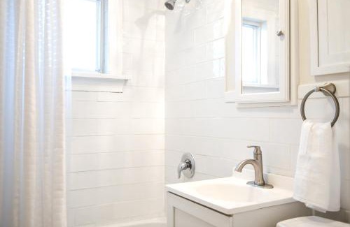 Dayton Casa | Fauver Suite