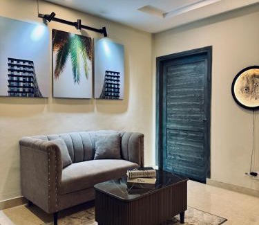 Bahria Town Apartamento | Favilla The Designer 1 Bed Apartment, Self Check In