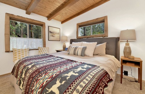 Fawnskin Cabina | Fawnskin Cottage- Adorable Relaxing Retreat Cabin