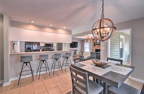 Fayetteville Casa | Fayetteville Vacation Rental with Sunroom and Yard!