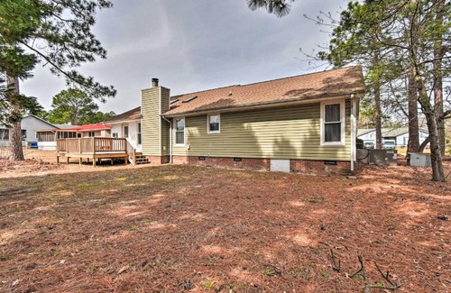 Fayetteville Casa | Fayetteville Vacation Rental with Sunroom and Yard!