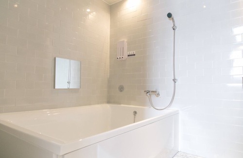 Seo Hotel | February Hotel Songdo Amnam