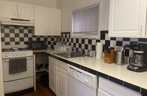 Federal Hill Condominio | Federal Hill 2 bedroom King bed Parking PLEASE READ DESCRIPTION BEFORE BOOKING