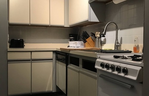 Federal Hill Condominio | Federal Hill/ DePasquale Square One Bedroom #3 longterm stays PLEASE READ !