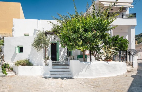 Psinthos Casa | Fedra's Traditional House