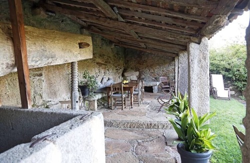 Eiras Villa | Fee4Me O' Pepito 1743 Casa del Abad