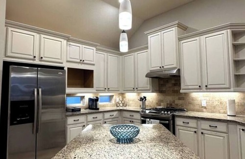 Spring Casa | Feel at home in Spring, Tx - 20 min from airport