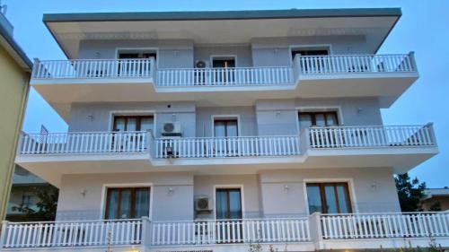 Torre Pedrera Casa | Feel Good