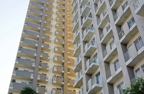 Pio del Pilar Apartamento | Siente la unidad Warmth & Comfort 1BR en Makati