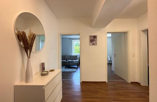 Ebreichsdorf Apartamento | FeelHome-GolfClub-Terrasse-6 Gäste-WiFi-Smart TV
