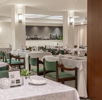 Retiro Hotel | Feir's Park Hotel & Rooftop