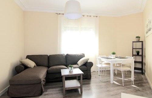 Navas Apartamento | FELIP - Spacious and quiet apartments & one with Terrace