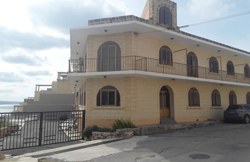 Ghajnsielem Apartamento | Feluka Court Apartments