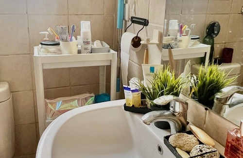 Agouza Apartamento | “Females Only” Beautiful apartment in the heart of Sheikh Zayed.