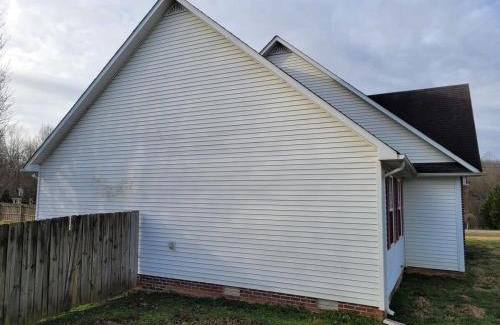 Baxter Casa | Fenced backyard! 6 miles to Cookeville Boat Dock!