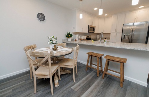 Northside Casa | Fenced Haven Between Jax Airport & Ocean Beach