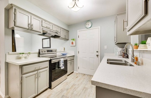 San Juan Casa | Fenced Yard & Grill: San Juan Vacation Rental