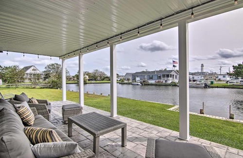 Fenwick Island Casa | Fenwick Island Home with Canalfront Deck Less Than 1Mi to BCH