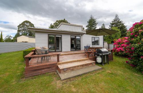 Te Anau Casa | Ferg Escape - Te Anau Holiday Home