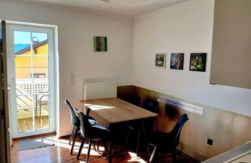 Seekirchen am Wallersee Apartamento | Ferias