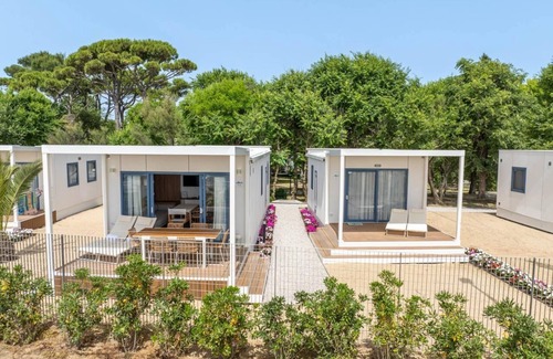 Duna Verde Apartamento | Feriendorf San Francesco Deluxe Lodge Sea View Family für 5+1 Personen