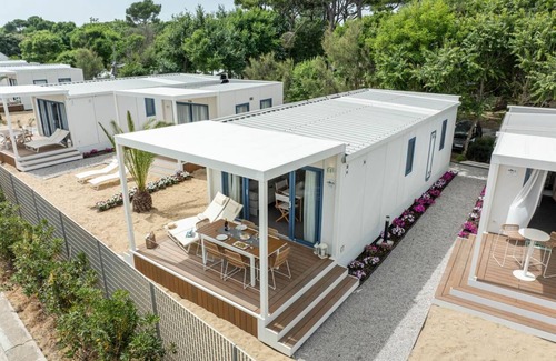 Duna Verde Apartamento | Feriendorf San Francesco Deluxe Lodge Sea View Family für 5+1 Personen
