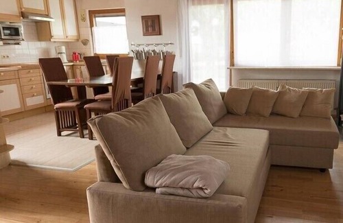 Neubulach Casa | Casa 90 metros cuadrados, 3 dormitorios, máx. 6 personas