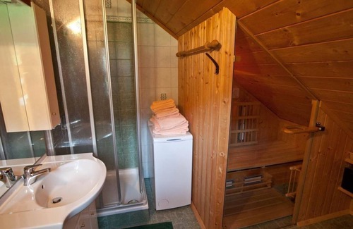 Neumarkt in Steiermark Otro | Ferienhaus "alte Schmiede" - Ferienhaus/3 Schlafräume/ Dusche, WC