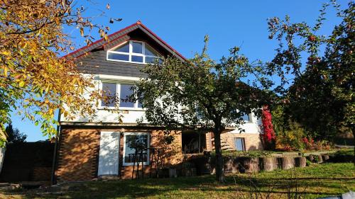 Wutha-Farnroda Apartamento | Ferienhaus am Rehberg