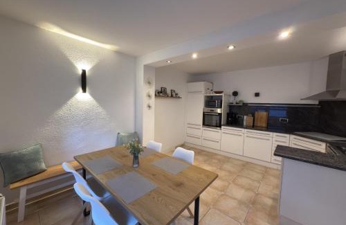 Hotzelsroda Casa | Ferienhaus Am Schillerplatz