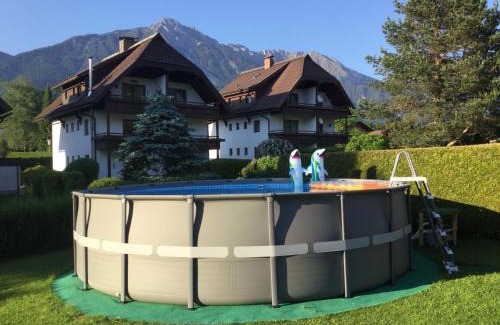 Hermagor-Pressegger See Apartamento | Ferienhaus Andrä