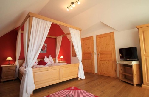 Eichkogl Otro | Ferienhaus "winzerstöckl" - Obst- & Gästehof Brandl