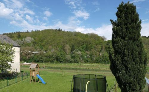 Antweiler Casa | Ferienhaus Blick zur Ahr