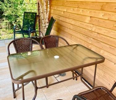 Reinhardtsdorf-Schoena Apartamento | Ferienhaus Blumenwiese
