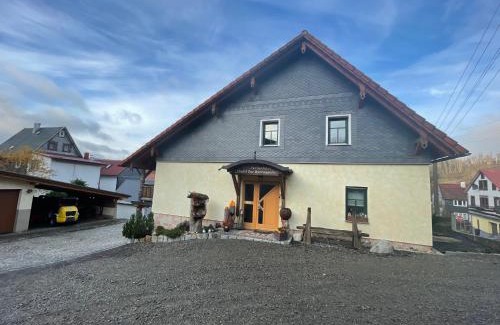 Fehrenbach Casa | Ferienhaus Chalet zur Werraquelle
