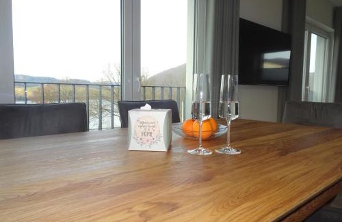 Heringhausen Casa | Ferienhaus direkt am Diemelsee-Heringhausen-Willingen-Toplage-Sauna-3 Schlafzimmer-2 Terrassen-109 qm-incl Wäsche