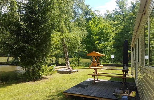 Urnshausen Otro | Ferienhaus direkt am See Mobilheim am Schönsee
